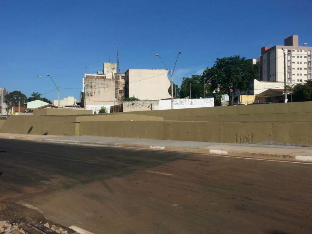 Reparos ficam prontos no Piçarrão, mas moradores ainda temem chuvas