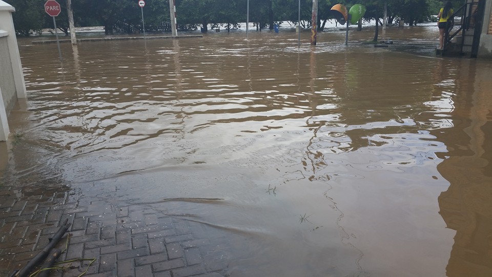 Rio Piracicaba transborda e entra em estágio vermelho de vazão