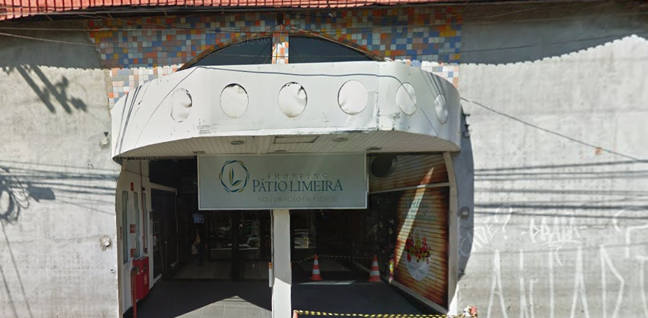 Bandidos armados roubam loja de eletrônicos em Shopping de Limeira