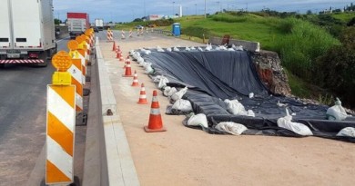 Concessionária mantém interditado trecho da Anhanguera, em Vinhedo