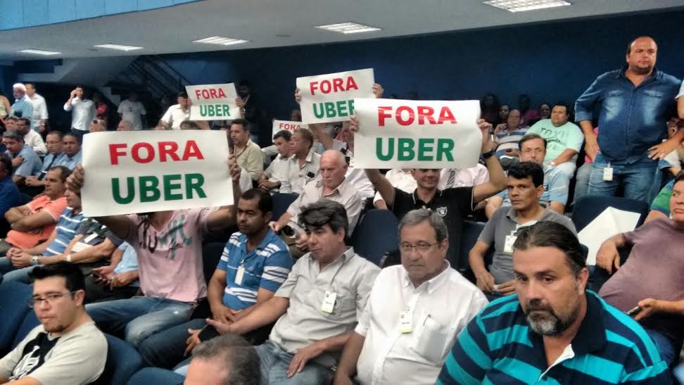 Câmara  vota  hoje  projeto que proíbe o aplicativo Uber em Campinas