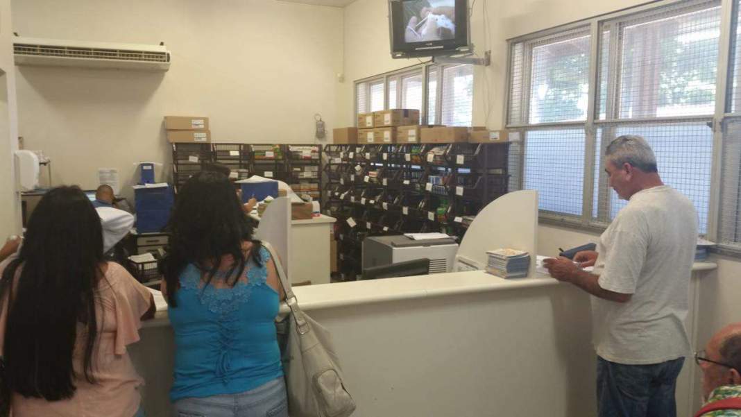 Farmácia de alto custo vive crise no fornecimento de medicamentos em Campinas