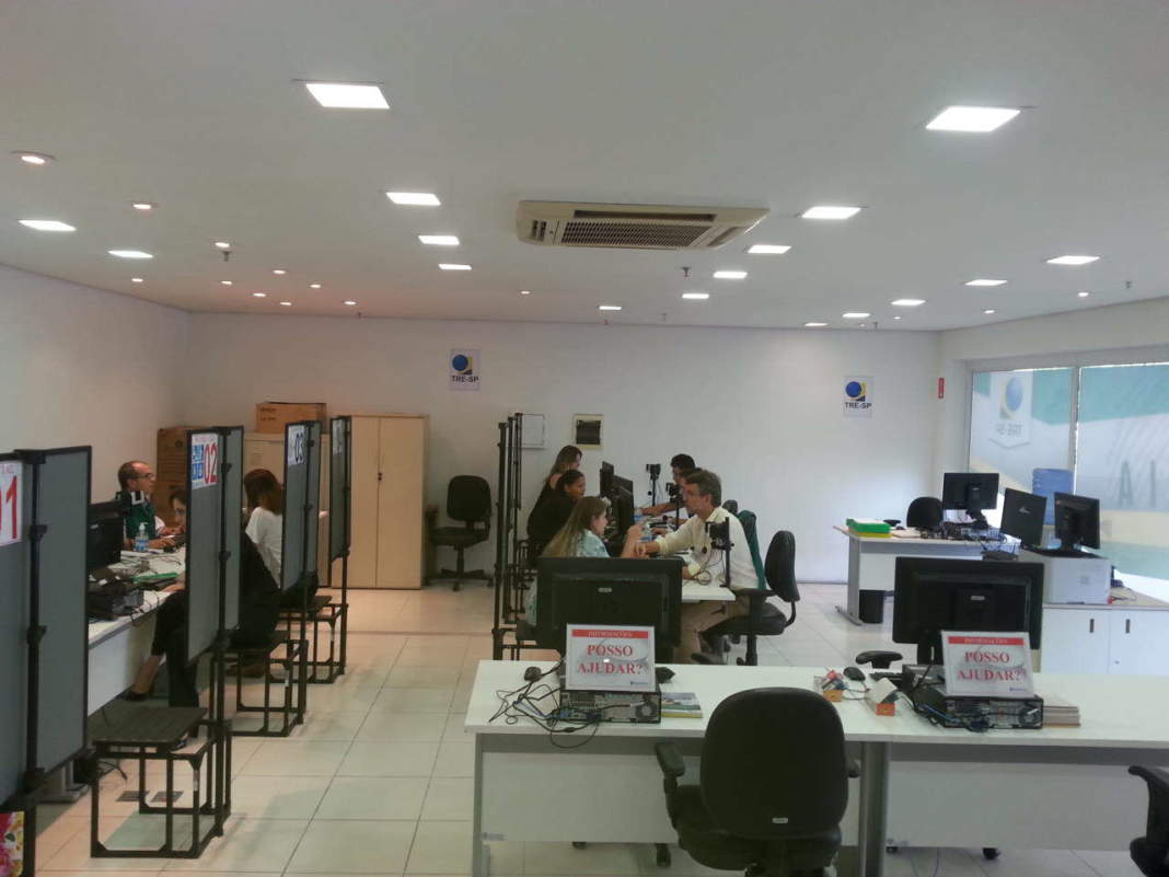 Procura para regularizar título de eleitor e biometria cresce nos cartórios