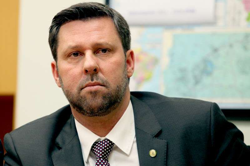 Carlos Sampaio diz que Delcídio se equivocou em delação