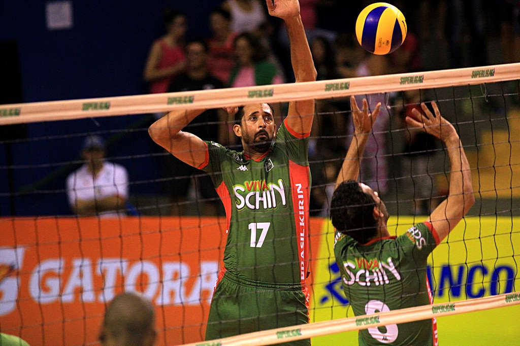 Campinas enfrenta o Bento Gonçalves no playoff  da Superliga de vôlei