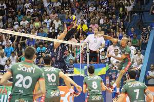 Campinas perde a primeira semifinal da Superliga de vôlei