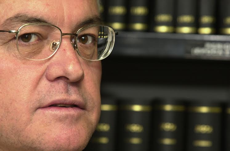 Vazamento de imagens pessoais na internet é tema de texto teatral