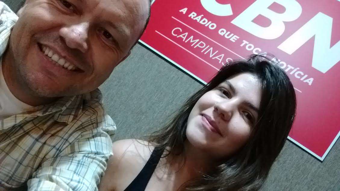 Artista plástica e curadora Karla Brastfisch comenta sobre a exposição que abre espaço para os jovens artistas da cidade.