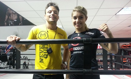 Lutadora campineira assina contrato com grande do MMA e sonha com UFC