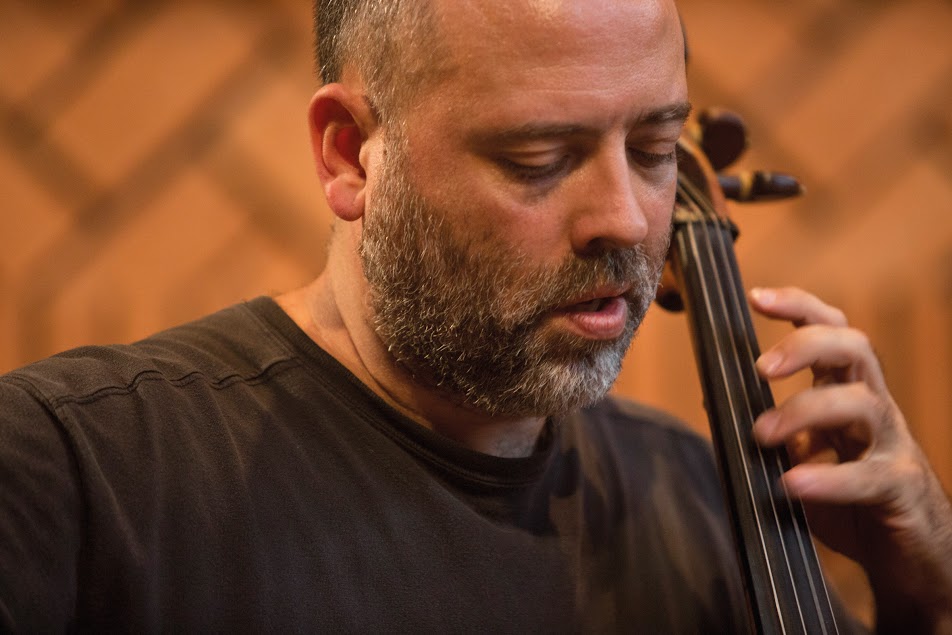 Sesc Campinas recebe neste sábado, o duo ‘A Arte do Instante’, com música de improviso