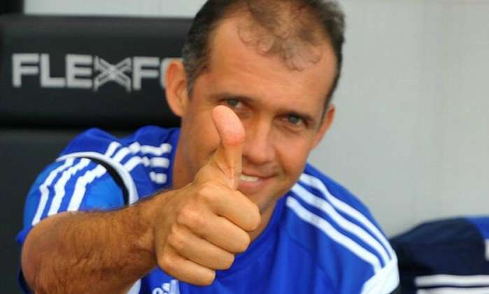 Alexandre Gallo é demitido e Eduardo Baptista assume a Ponte Preta