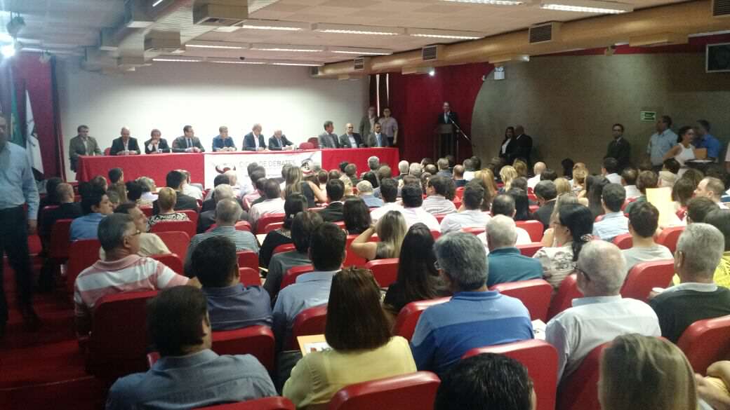 TCE expõe regras para gestores públicos