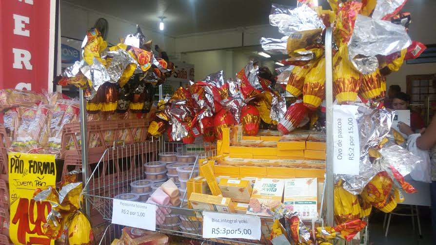 Cerca de 20 dias após Páscoa, lojas de Campinas ainda têm ovos de chocolate