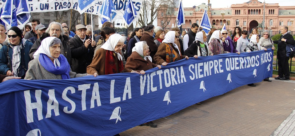 Grupo Mães de Maio da Argentina, regime de excessão