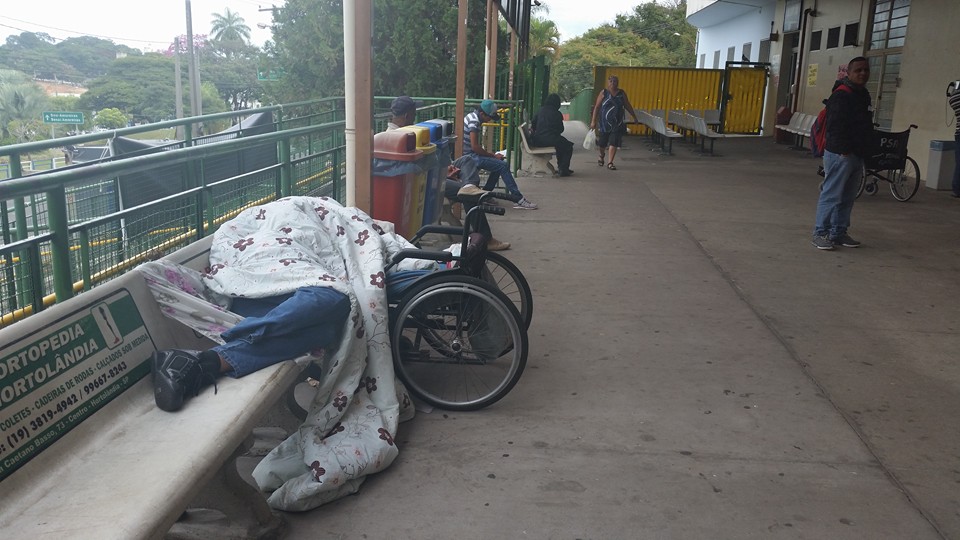 Greve de servidores afeta no atendimento do Mário Gatti