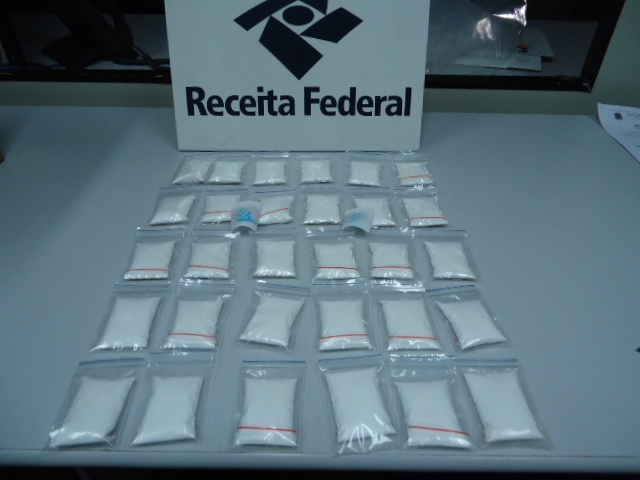 Apreensões de entorpecentes em Viracopos crescem 10% em 2016
