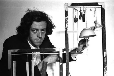 Obra inédita no Brasil , do britânico Cornelius Cardew, será apresentada na Unicamp