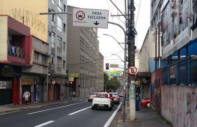 Faixa exclusiva na Benjamin Constant gera dúvidas no primeiro dia
