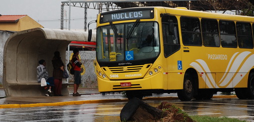 Audiência de conciliação tenta por fim à greve no transporte público, em Paulínia