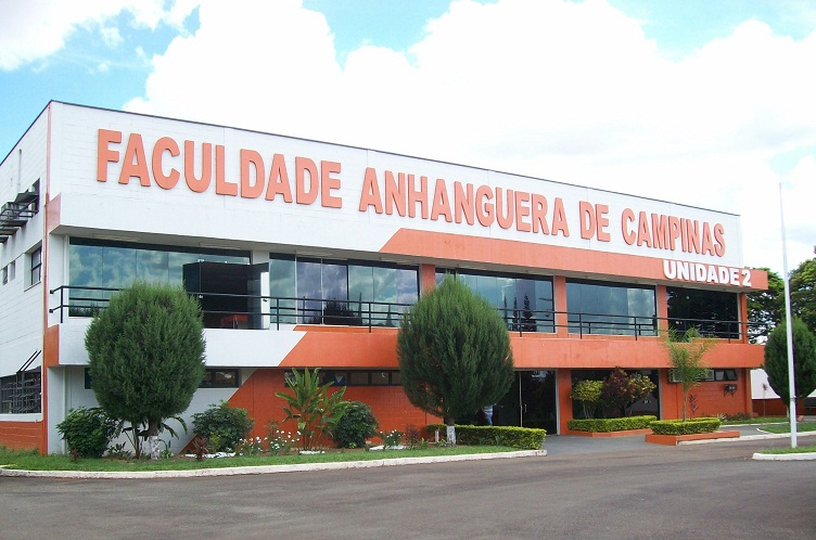 Fechamento de unidade da FAC em Campinas revolta alunos