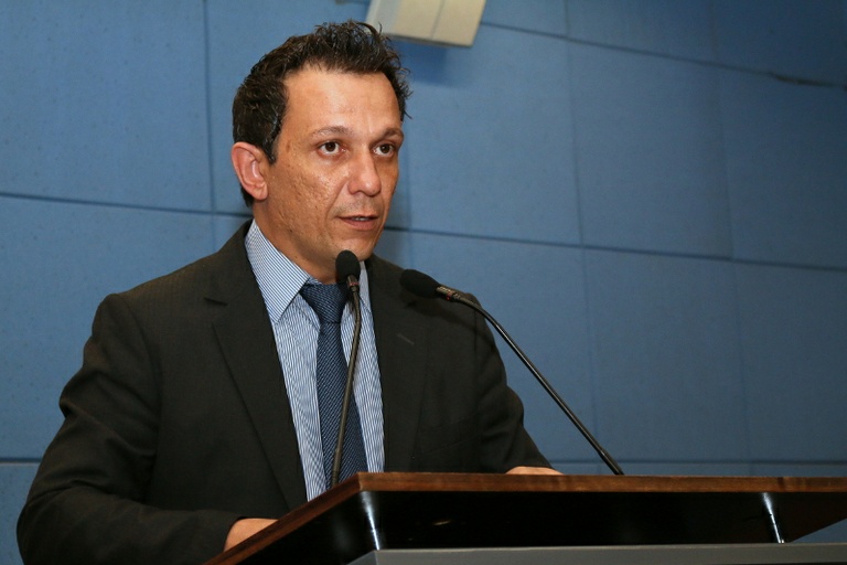 Vereador Tico Costa(PP) fala sobre Divulgação, Nomeação de Funcionários para Administração Indireta