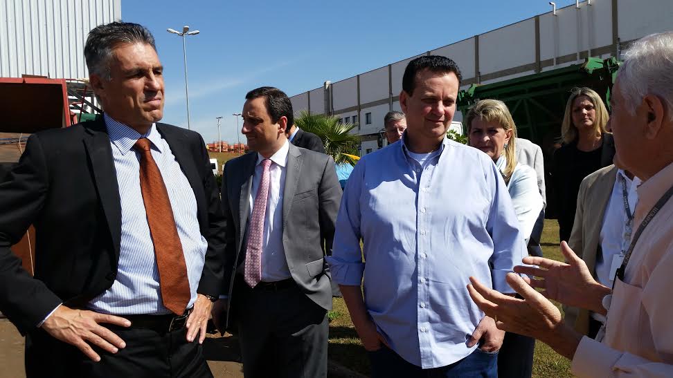 Com crise nos Correios, presidente da empresa não descarta repasses aos usuários