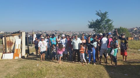 Famílias mantém ocupação no bairro Eldorado dos Carajás, em Campinas