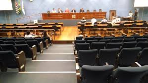 Clima de campanha esvazia a Câmara de Campinas