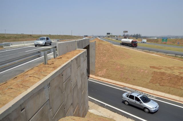 Acesso ao  bairro Betel, em Paulínia, é inaugurado