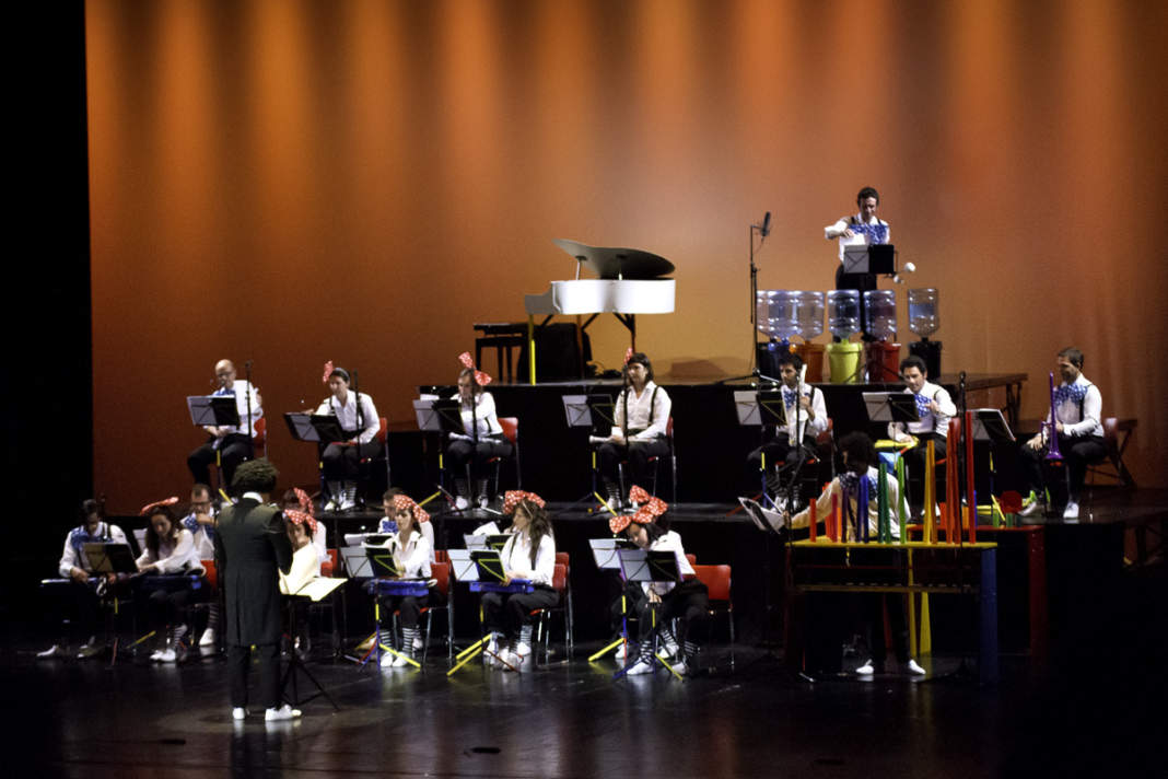 Orquestra dos Brinquedos de Lisboa chega ao Sesi Campinas
