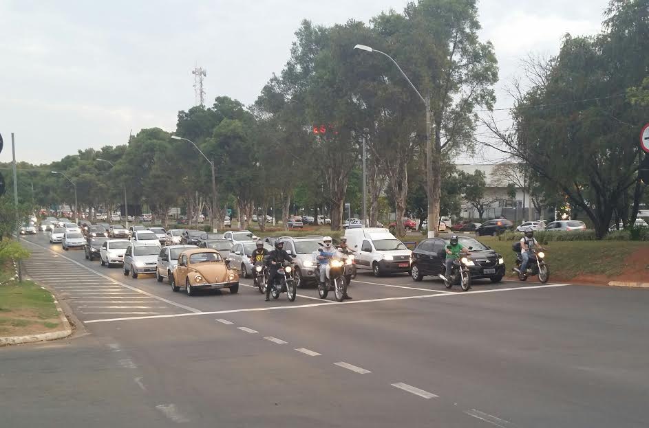 SP-340 lidera com maior número de multas por falta do farol baixo em Campinas