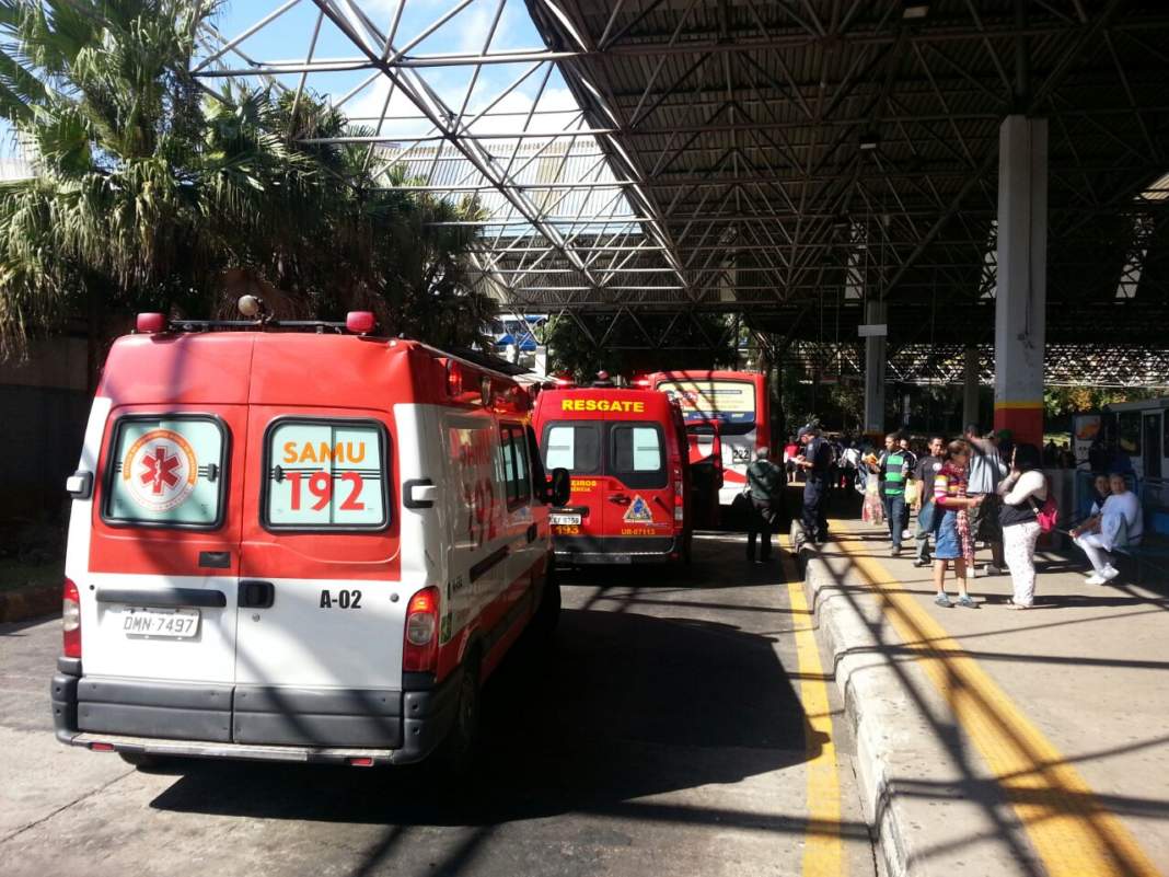 Mulher é atropelada por ônibus no Terminal Central em Campinas