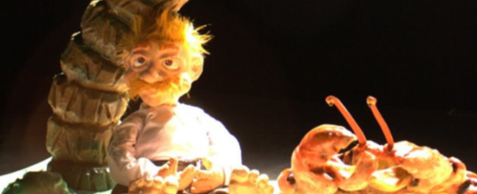 Teatro do Sesc recebe espetáculo de  bonecos, neste domingo