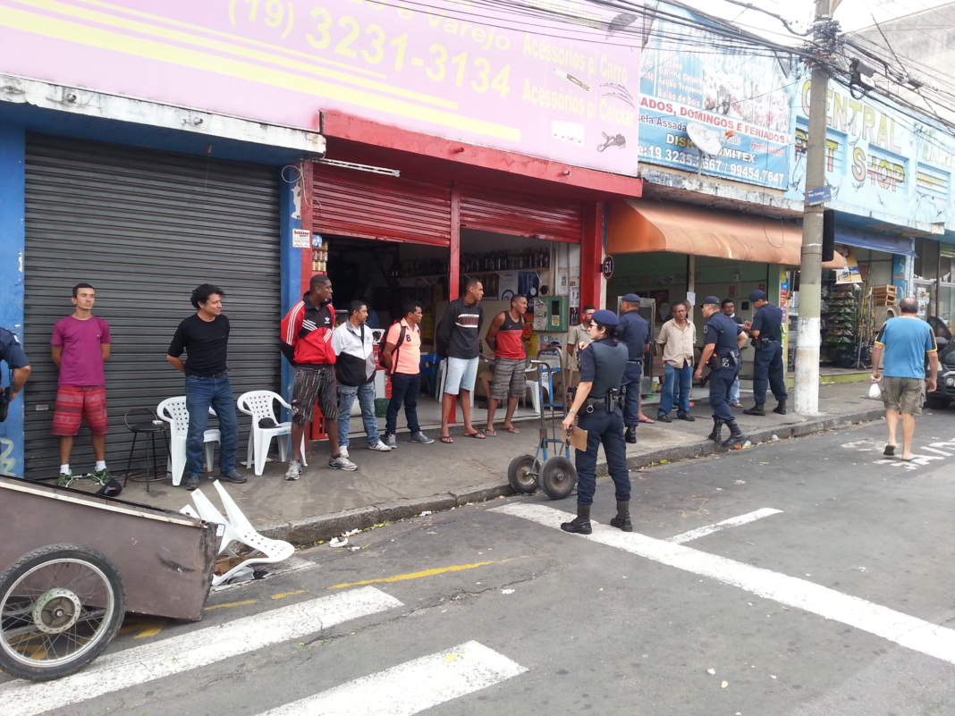 Dez lojas são lacradas após fiscalização no Centro de Campinas