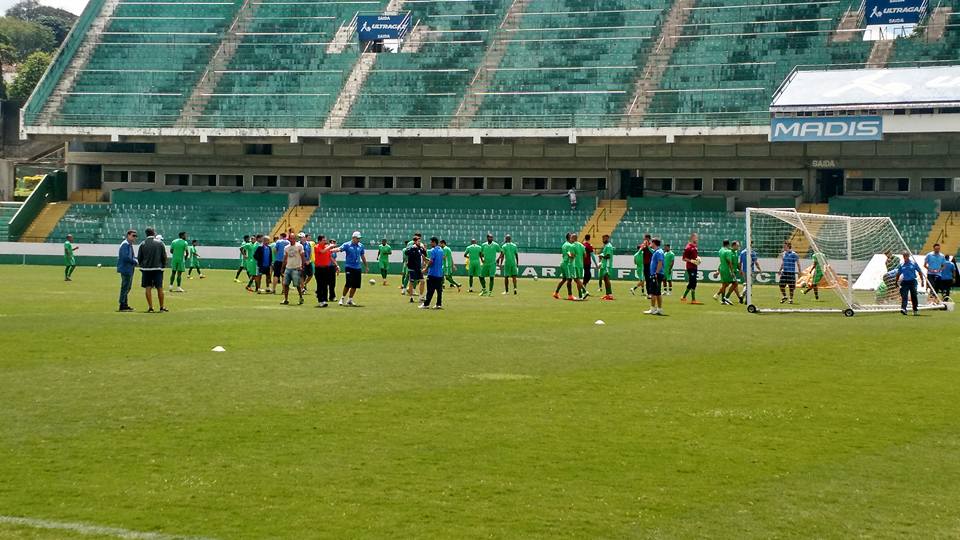 Guarani realiza último treino antes da decisão contra o ASA