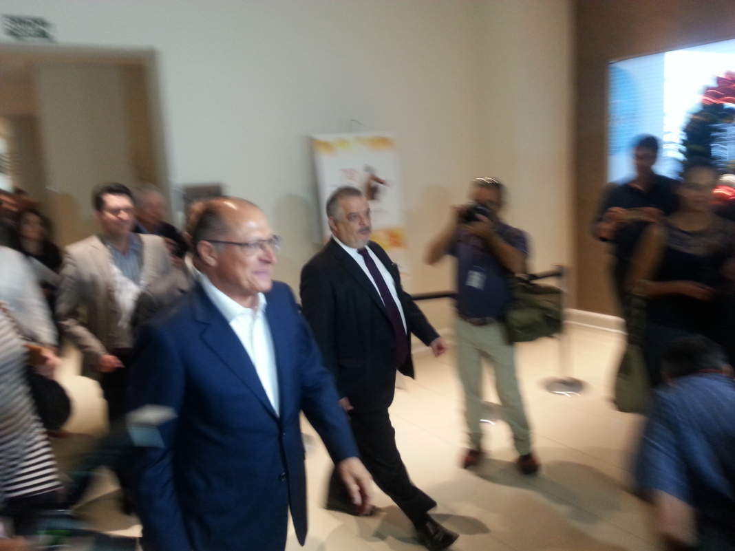 Alckmin pede rigor nas investigações sobre desvio de verba em programa de desapropriação da Dersa