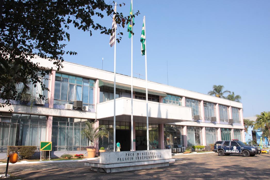 Prefeitura de Valinhos afasta diretor de escola que teria agredido menino com TEA