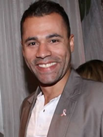 Ator e Comediante do Zorra Total, Rodrigo Santana mostra neste final de semana a sua peça: “Segundo Turno de Risadas”