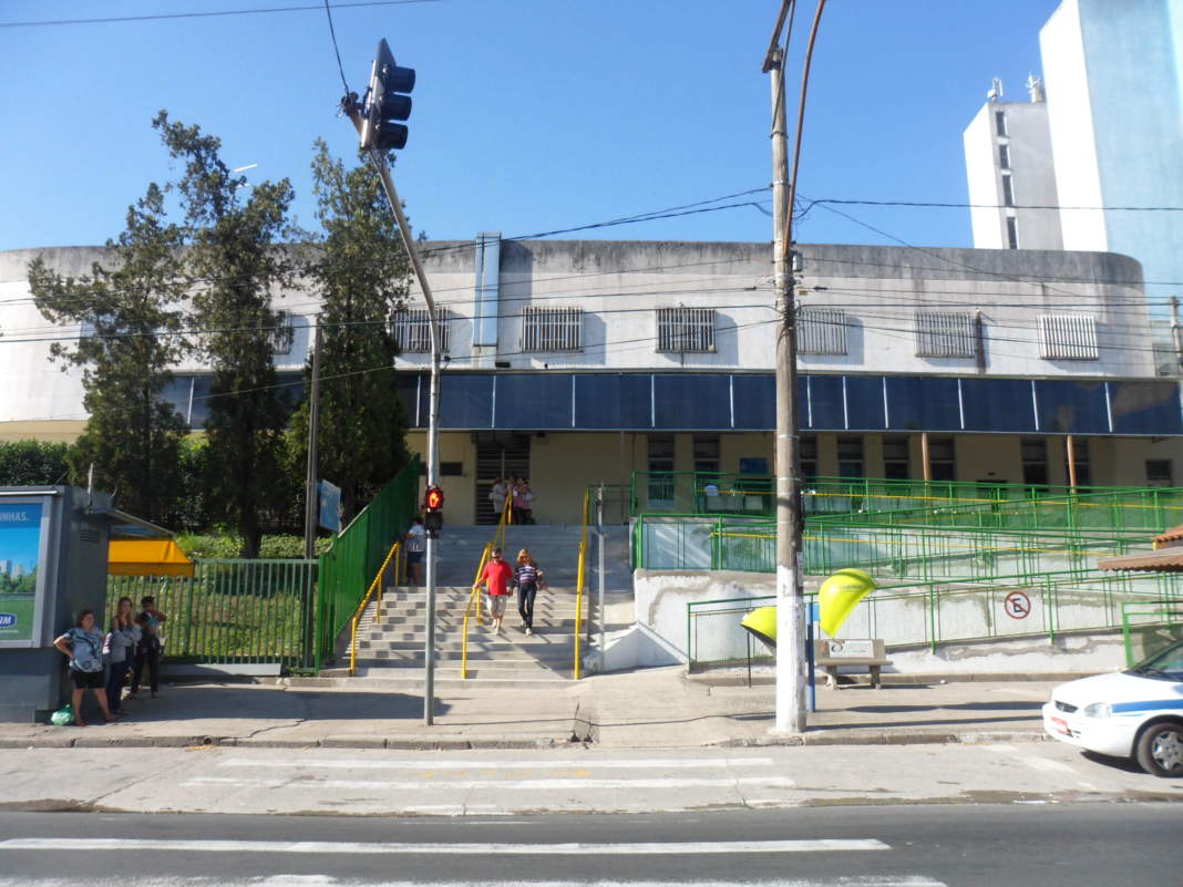 Morte de bebê por falta de vaga expõe sobrecarga da saúde