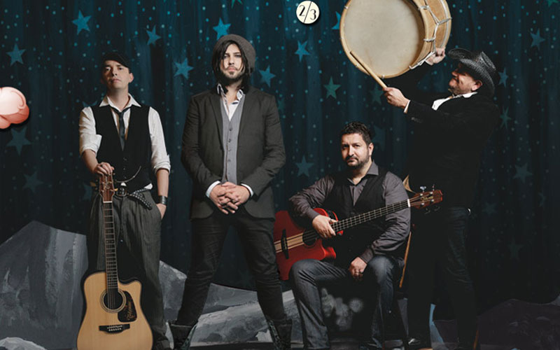 Vocalista e guitarrista da Banda Rosa de Saron fala sobre o show desse sábado em Campinas