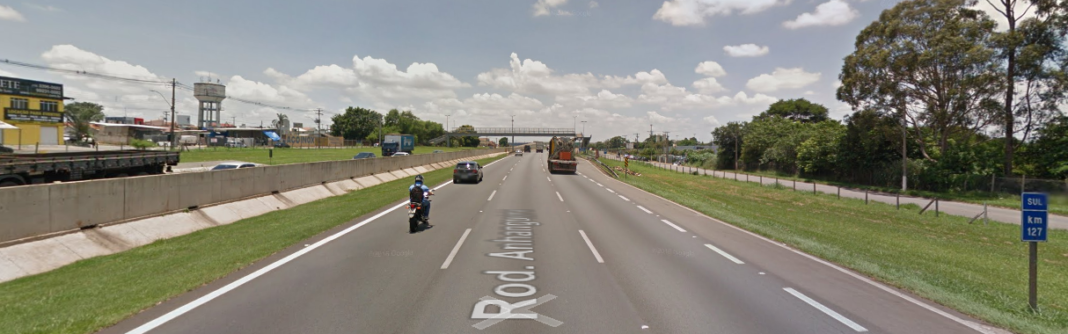 Quatro pessoas ficam feridas em dois acidentes na Via Anhanguera; Pista ficou fechada por duas horas