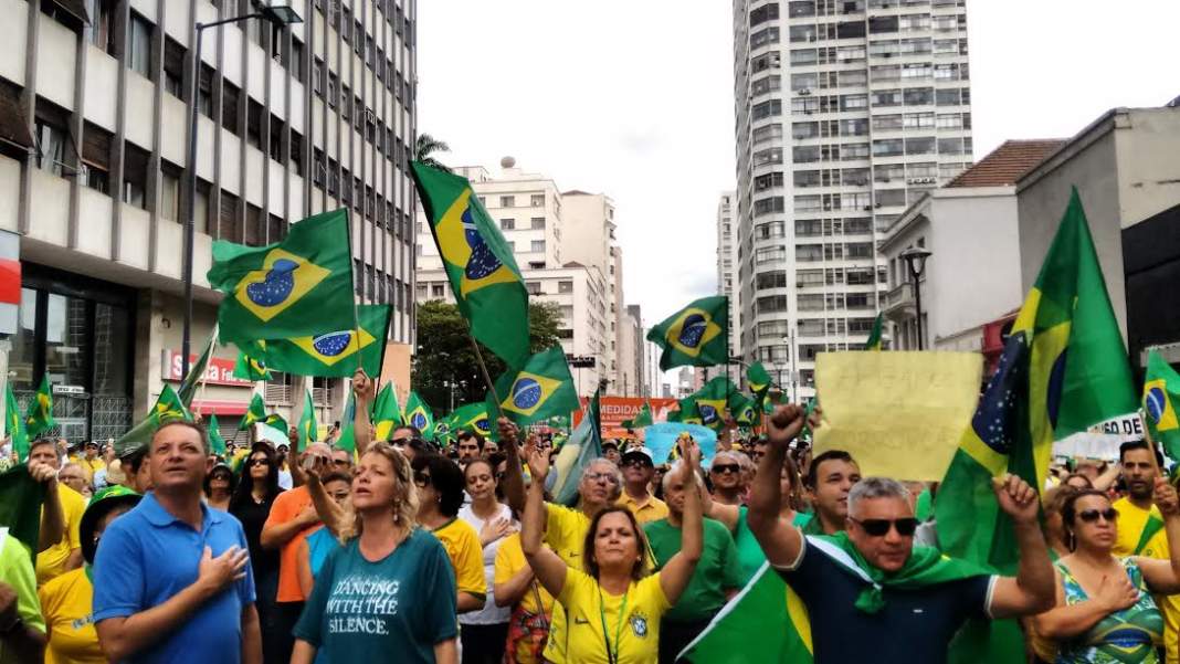 Campineiros vão as ruas contra a corrupção