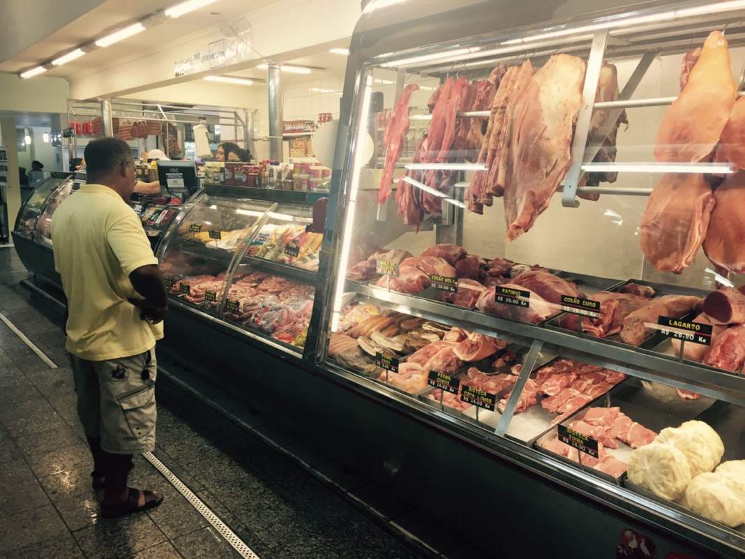 Vendas de produtos para festas de fim de ano devem ter queda