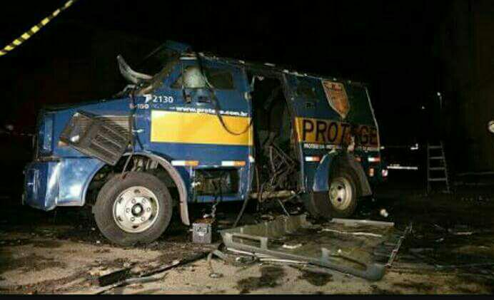 Ataque a carro forte mostra ação violenta de quadrilha