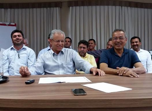 Após história com PT, Perugini nomeia secretário tucano que chegou a criticá-lo