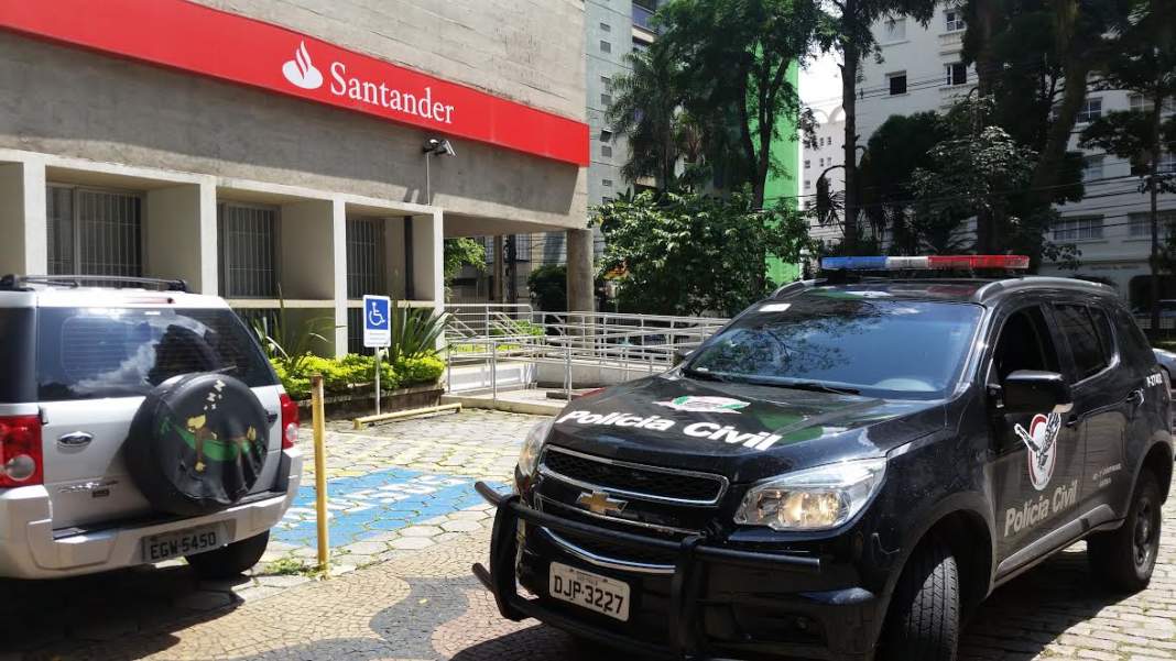 Polícia tem mais prisão e identificação de suspeitos de sequestro de família de gerente de banco