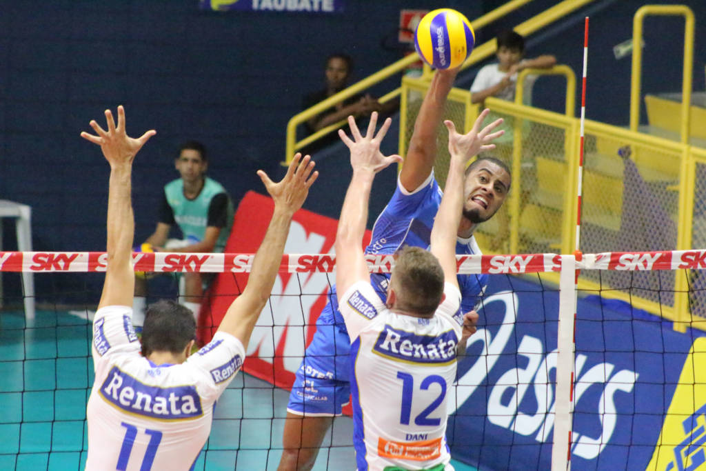 Vôlei de Campinas perde no Vale do Paraíba