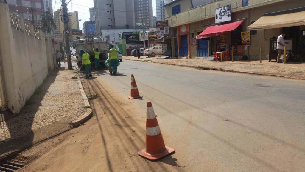 Limpeza de ruas e recuperação de asfalto em Campinas mobilizam mutirão