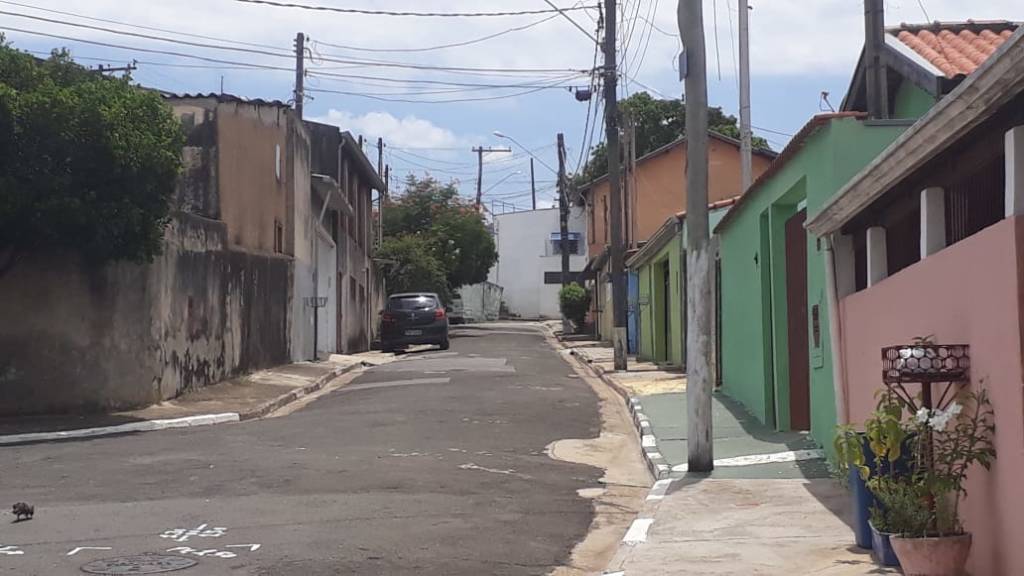 Obras do BRT vão desapropriar área onde vivem 11 famílias no bairro Novo Jardim Londres