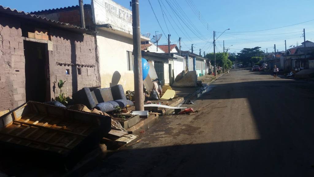 25 famílias desalojadas pela chuva voltam para suas casas em Sumaré